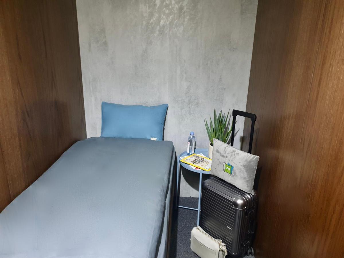 Sleep 'N Fly Sleep Lounge, D-Gates Terminal 1 - Transit Only Hotel Dubai Exterior foto